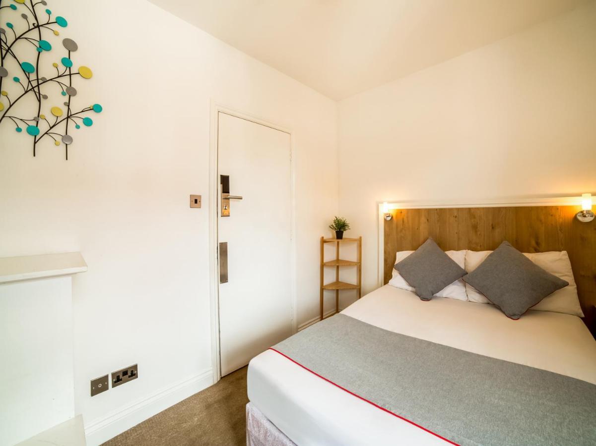 Oyo Tamtam Acton Hotel Londyn Zewnętrze zdjęcie