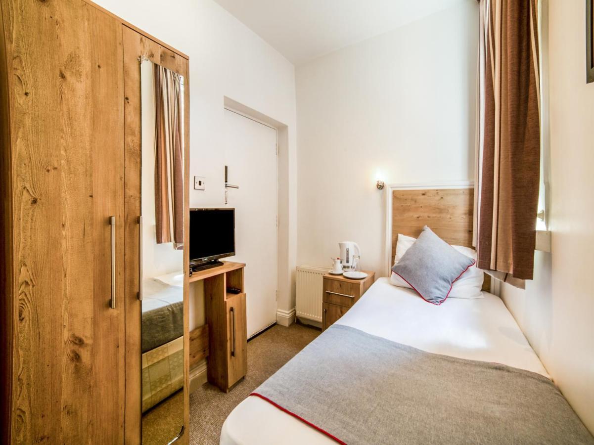 Oyo Tamtam Acton Hotel Londyn Zewnętrze zdjęcie