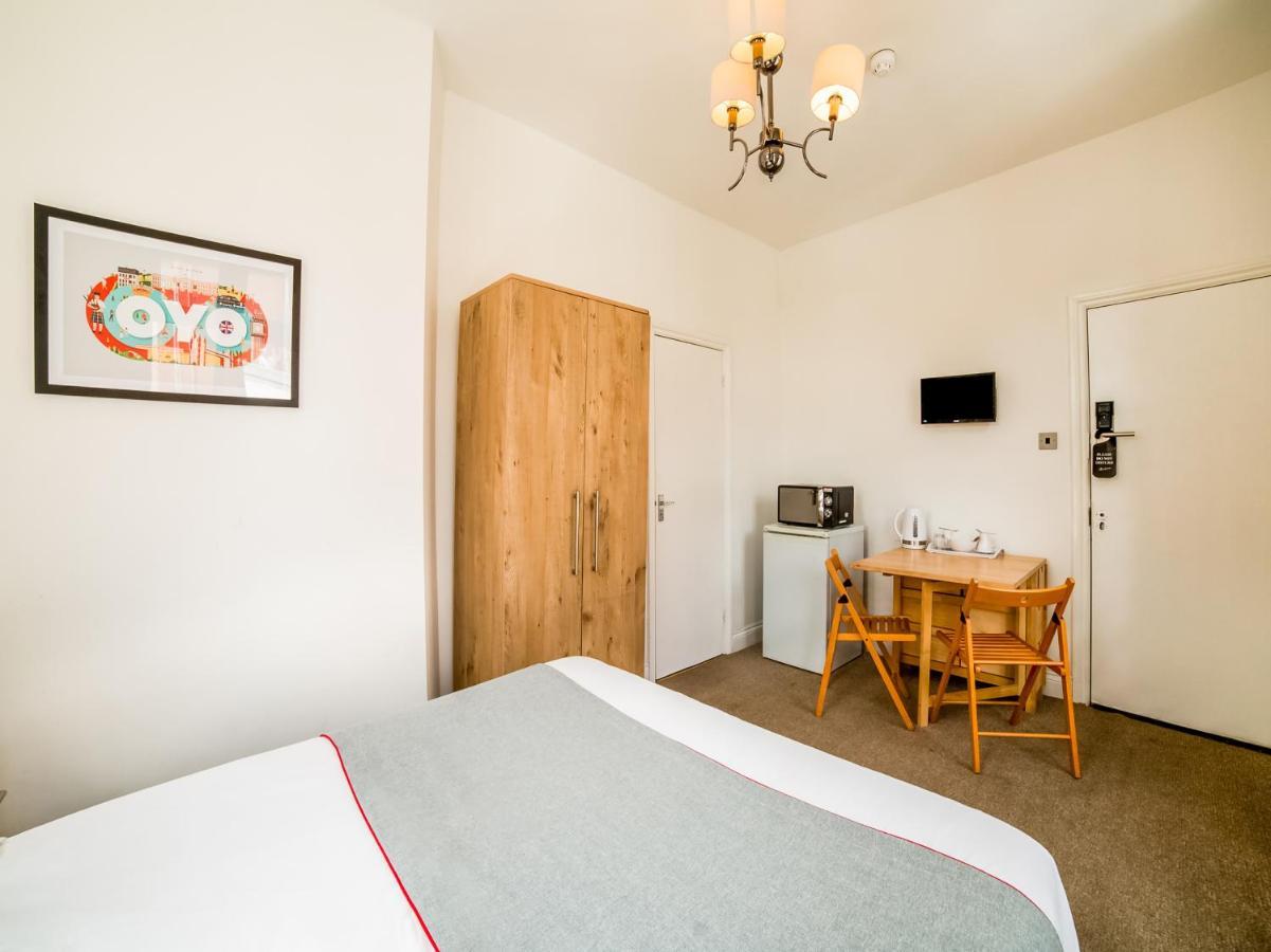 Oyo Tamtam Acton Hotel Londyn Zewnętrze zdjęcie