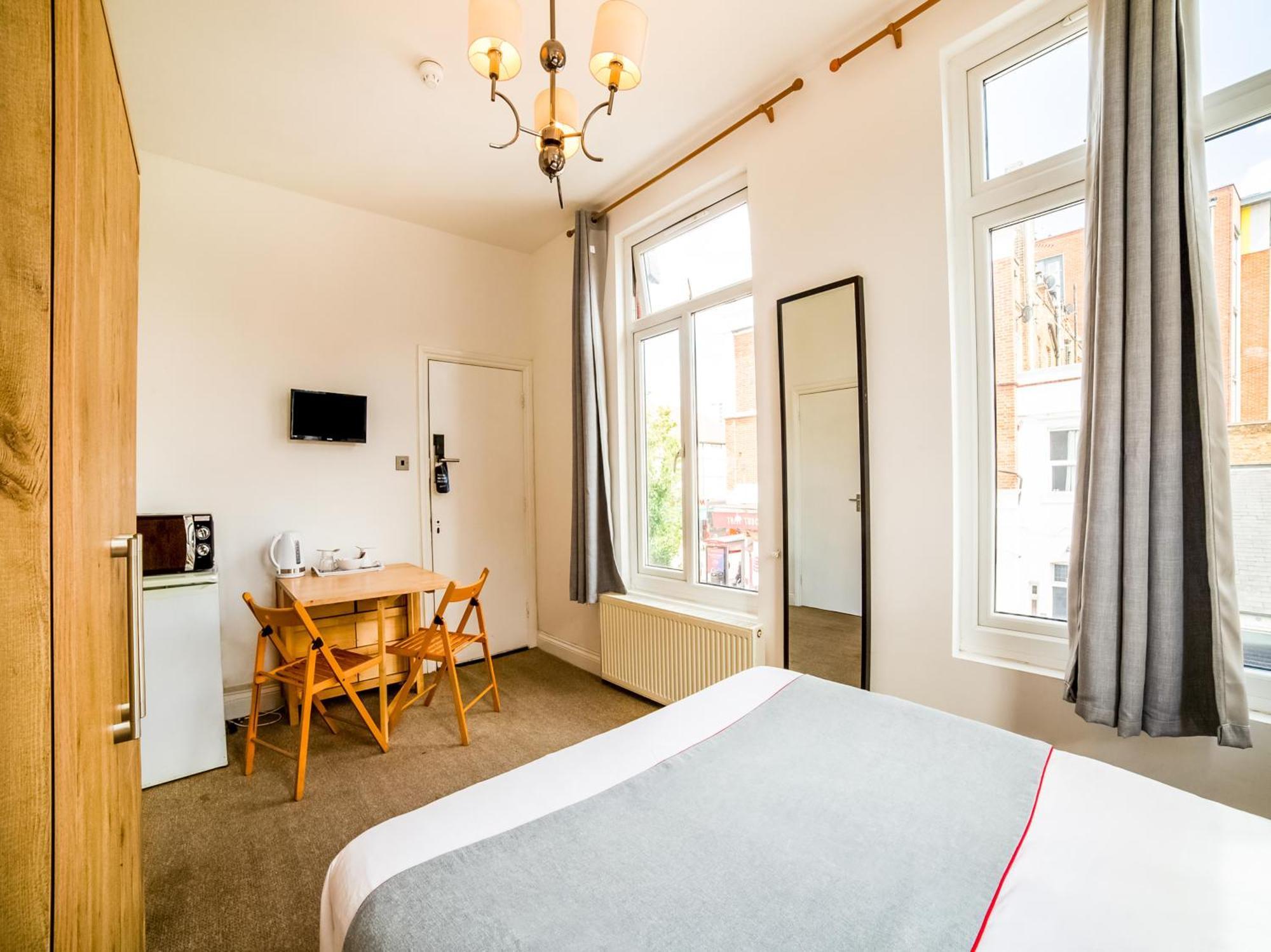 Oyo Tamtam Acton Hotel Londyn Zewnętrze zdjęcie