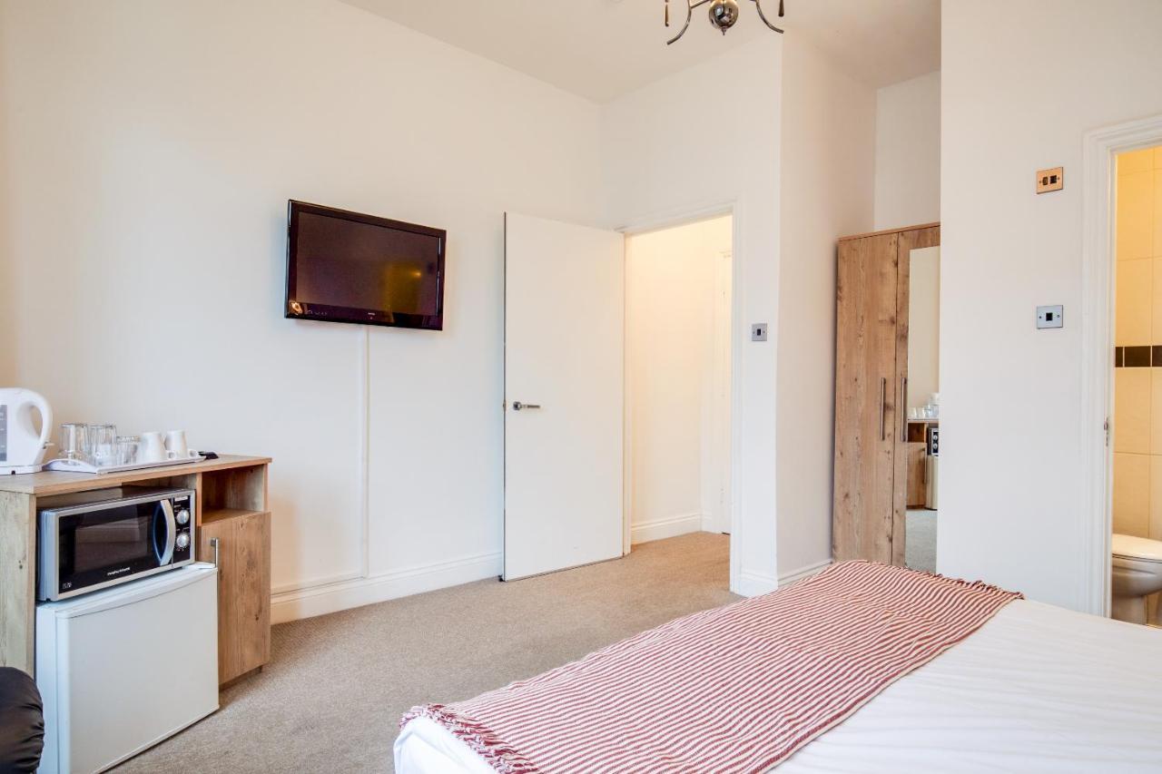 Oyo Tamtam Acton Hotel Londyn Zewnętrze zdjęcie