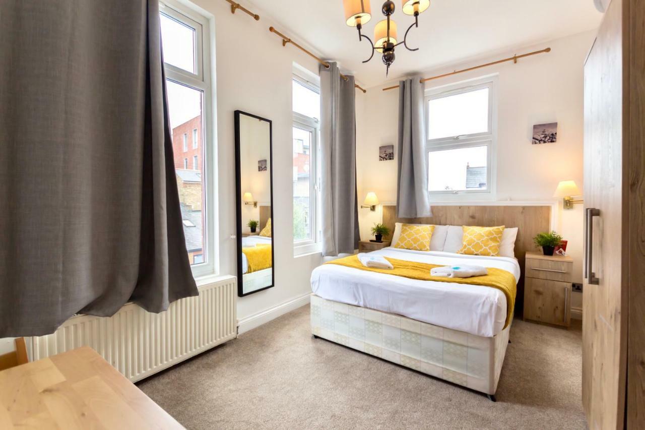 Oyo Tamtam Acton Hotel Londyn Zewnętrze zdjęcie