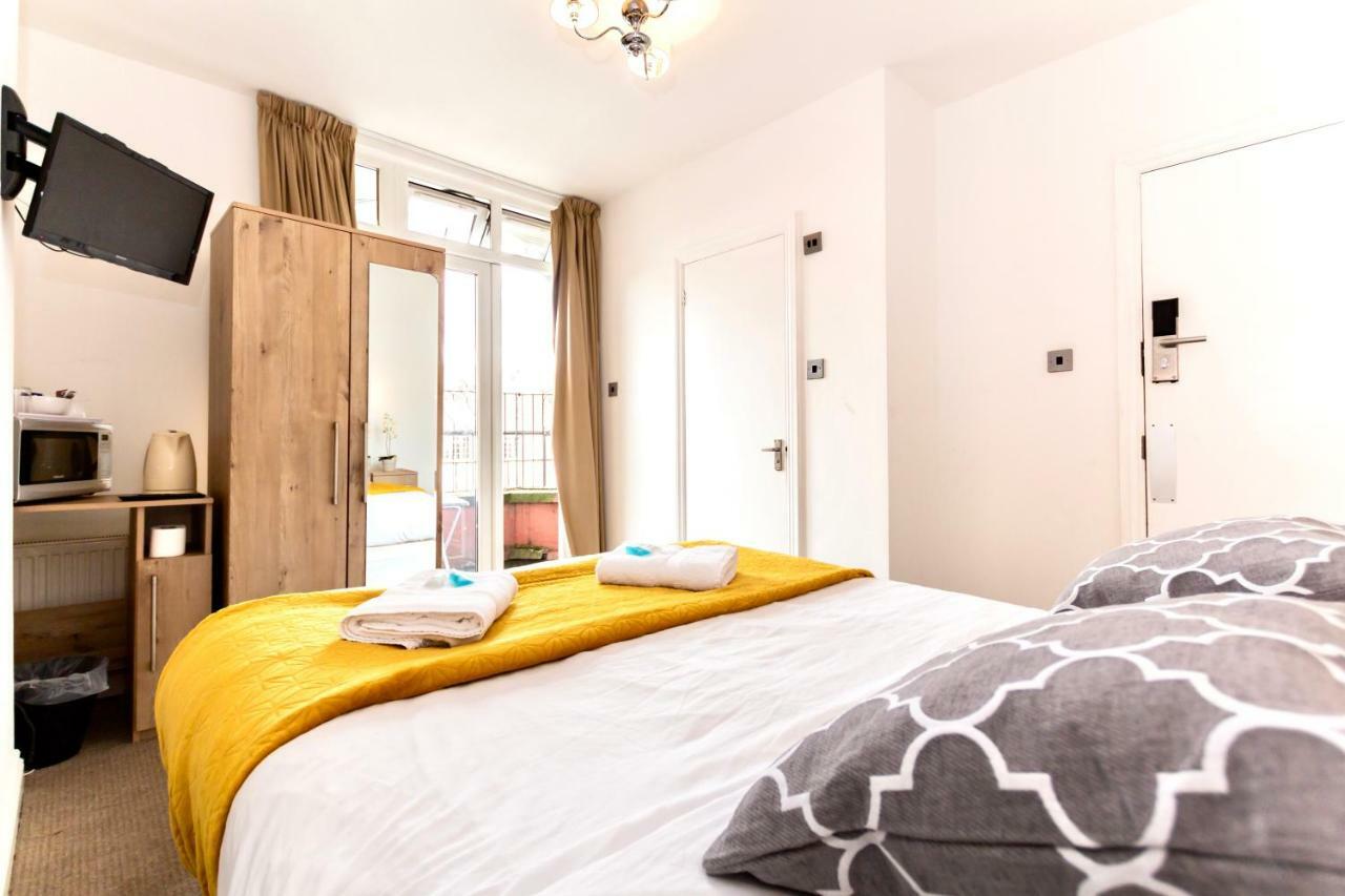 Oyo Tamtam Acton Hotel Londyn Zewnętrze zdjęcie