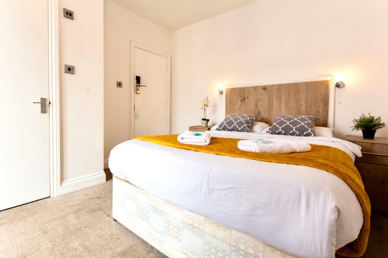 Oyo Tamtam Acton Hotel Londyn Zewnętrze zdjęcie